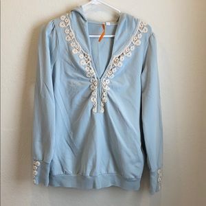 Light blue hooded shirt